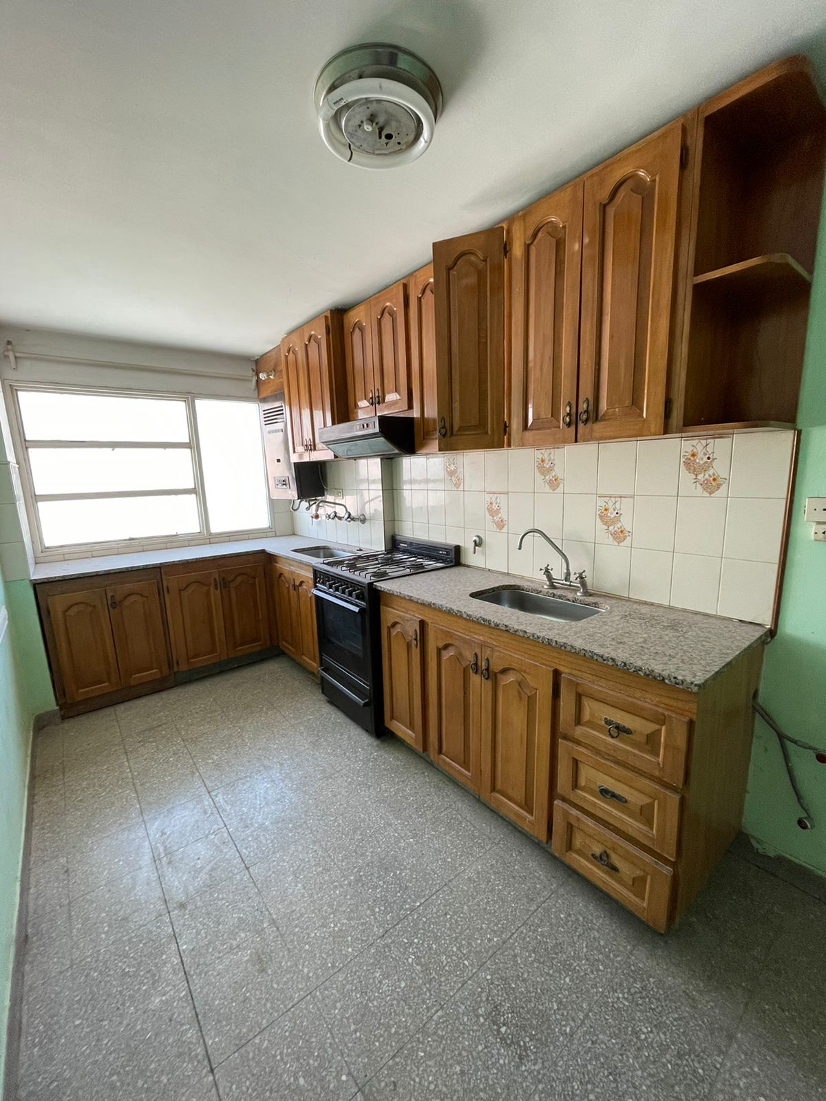 555 Caronti, Bahía Blanca, Buenos Aires, 8000, 3 Bedrooms Bedrooms, ,1 BathroomBathrooms,Departamento,Alquiler,Caronti ,1746